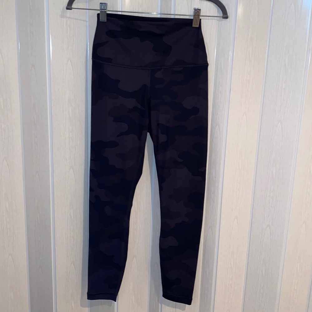camo leggings